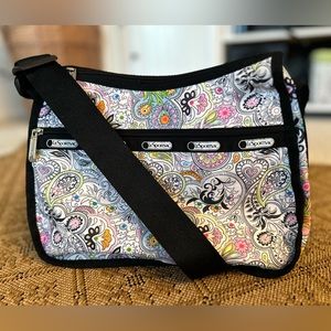 Lesportsac Classic Hobo Crossbody Handbag Purse Bag Paisley Doodle Pattern.
